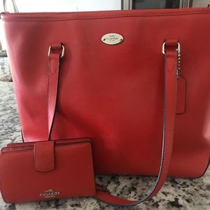 Coach leather purse and wallet